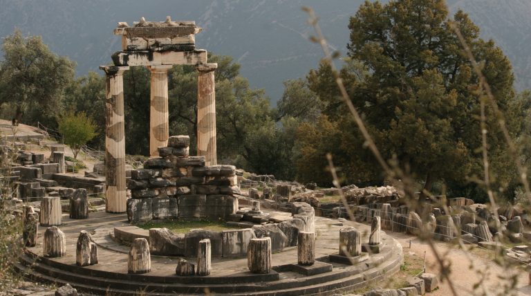 Мифы древней Греции (Р. Грейвс)