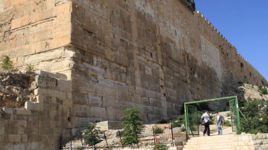 Иерусалим: восточная стена Храмовой горы