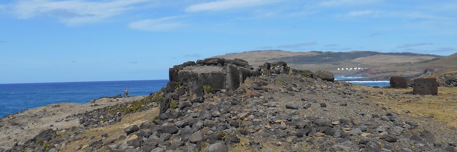 Easter Island Hanga Poukura