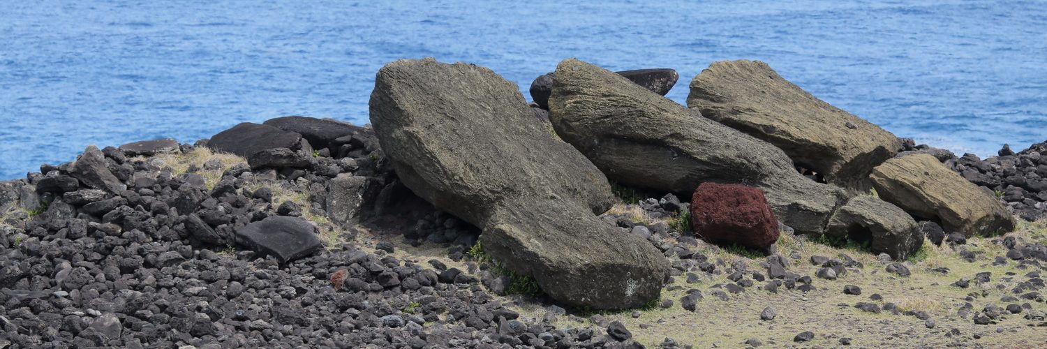 Easter Island Ura Uranga Te Mahina