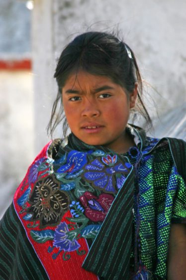 Рис. 39 Девушка народа Цоциль. Автор: Jorge Lomonaco